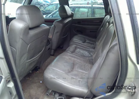 2004 Cadillac Escalade Standard z USA, uszkodzony, nr VIN 1GYEK63N14R242818